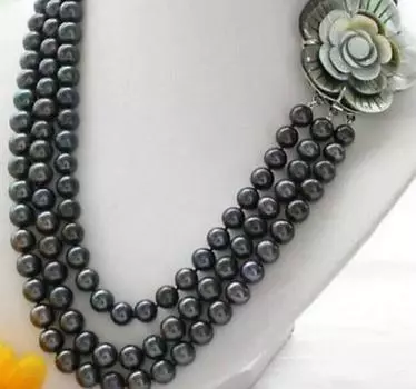 Потрясающее ожерелье с круглым таитянским черным зеленым жемчугом диаметром 8-9 мм.