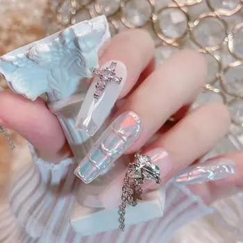 Потрясающие модные цепочки с прочными стразами в форме персикового сердца для ногтей F