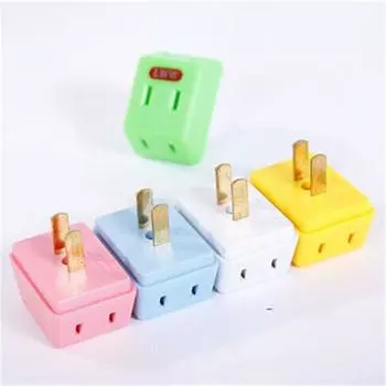 Power Conversion Plug Electrical Outlet Charging Plug Power Converter Power Socket Converter Socket Random color