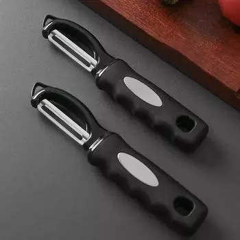 Поворотная овощечистка с лезвиями из нержавеющей стали для удаления пятен. Фрукточистка с эргономичной ручкой. Легкоочищаемая кухонная овощечистка. 1pc