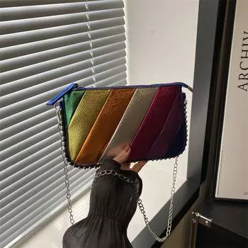 Повседневная иностранная сумка через плечо, простая маленькая квадратная сумка, женская сумка, женская сумка 2024 года, летняя новая корейская версия, модная сумка через плечо разноцветный