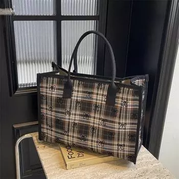 Повседневная клетчатая сумка большой вместимости женская 2024 осень и зима новая ретро модная сумка через плечо классная сумка для поездок на работу хаки