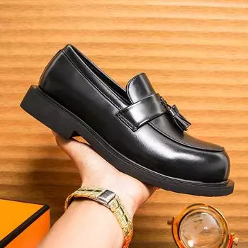 Повседневная кожаная мужская обувь в британском стиле, новинка осени, новая мужская деловая обувь на одной педали с бахромой, с круглым носком 38