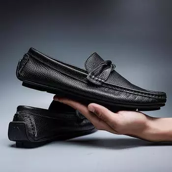 Повседневная кожаная обувь для мужчин Стильная мужская обувь из натуральной кожи Мужские лоферы Мокасины Слипоны Мужские туфли на плоской подошве Мужские люксовые брендовые итальянские 38 чёрный