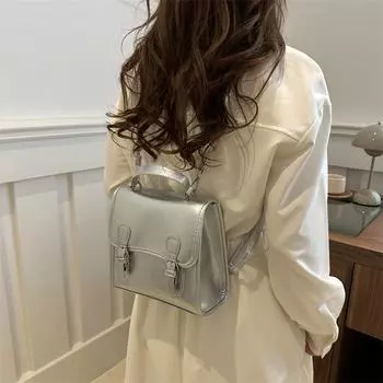 Повседневная модная сумка женская летняя новая тенденция 2024 года модный простой рюкзак студенческая сумка чёрный