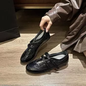 Повседневная обувь на липучке с плоской подошвой, осенняя новинка, балетки с круглым носком, студенческая легкая спортивная обувь 35