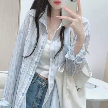 Повседневная полосатая рубашка для женщин, модные свободные весенние и летние солнцезащитные блузки на пуговицах, женские топы, элегантные простые офисные женские рубашки 2986 One Size