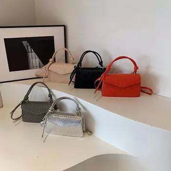 Повседневная простая маленькая квадратная сумка для женщин, летняя сумка в стиле ретро, сумка через плечо, новый стиль, модная однотонная сумка через плечо