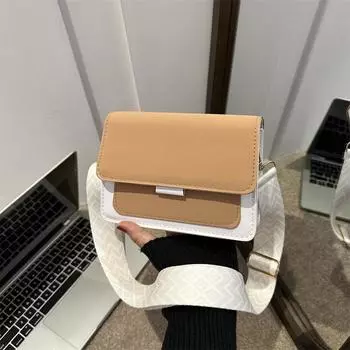 Повседневная ретро-сумка 2024 года, новая модная повседневная корейская версия, простая плетеная широкополосная женская сумка через плечо, маленькая квадратная сумка чёрный