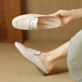 Повседневная сумка на голову полуперетягивание женские туфли мокасины весна 2024 новая мода смешивать и сочетать внешние тапочки пятно женская обувь 34