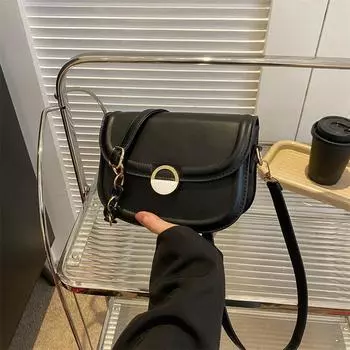 Повседневная сумка-седло в иностранном стиле для женщин 2024 года, летняя новая простая модная сумка-мессенджер, нишевая модная сумка через плечо для женщин белый