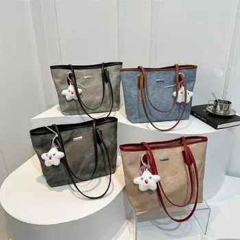 Повседневная сумка-тоут большой вместимости для женщин, новая весенне-летняя сумка через плечо, модная студенческая сумка для поездок на работу Without pendant