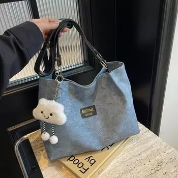 Повседневная сумка-тоут в стиле ретро большой вместимости для поездок на работу и обратно, женская сумка 2024 года, летняя новая простая и модная сумка через плечо without pendant чёрный