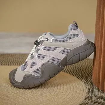 Повседневная женская обувь, кроссовки для бега, женские сетчатые дышащие, новые модные простые универсальные маленькие белые туфли, женская обувь осеннего времени 35 покинуть белый