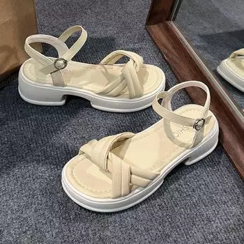 Повседневная женская обувь на толстом каблуке 35