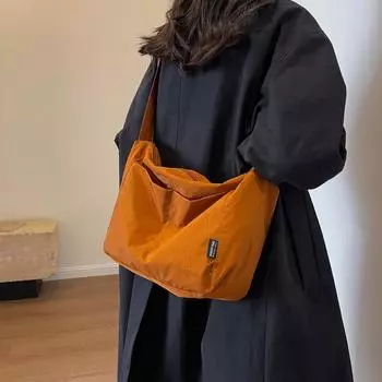 Повседневная женская сумка через плечо из японской водонепроницаемой нейлоновой ткани с дизайнерским акцентом в стиле ретро, большая вместительная сумка для пригородных поездок и почтальона