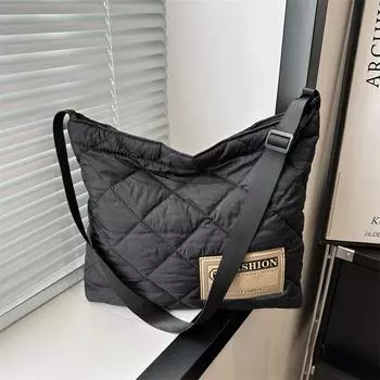 Повседневная женская сумка-тоут с бриллиантами 2024 года, новая модная сумка на плечо в иностранном стиле, большая вместительная сумка для офисных работников белый