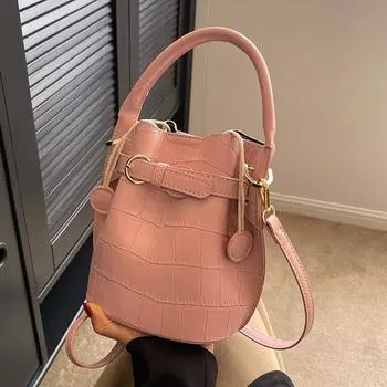 Повседневная женская сумка-ведро, летняя новая высококачественная текстурированная женская сумка через плечо, простая универсальная женская сумка из искусственной кожи