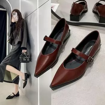 Повседневные однотонные босоножки на низком каблуке для новой распродажи, летние туфли с пряжкой и ремешком, с острым носком, из искусственной кожи, женские 35 чёрный