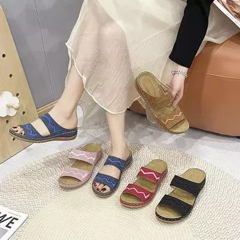 Повседневные женские сандалии на танкетке 2024 года, новая ретро-линия автомобилей, нескользящая легкая мягкая подошва, модные тапочки 36 синий
