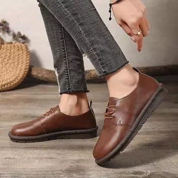 Повседневные женские туфли на плоской подошве с мягкой подошвой, женские повседневные туфли большого размера в стиле ретро со шнуровкой, маленькие кожаные туфли 35 коричневый