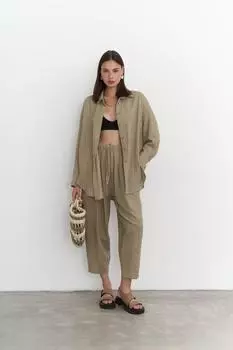 Повседневный костюм цвета хаки Sawai