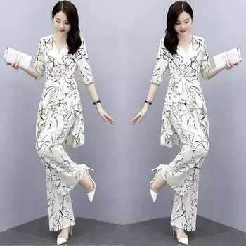 Повседневный модный костюм с широкими брюками и высокой талией