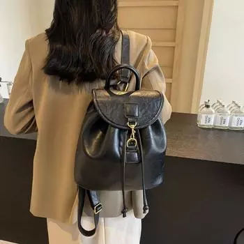 Повседневный рюкзак женский большой вместимости повседневный нишевый дизайн портативный корейская версия школьный рюкзак уличный простой модный рюкзак чёрный