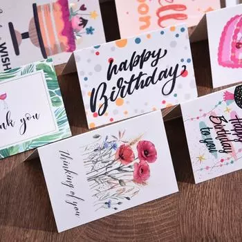 Поздравительные открытки с конвертами. 15 уникальных дизайнов. Пустые внутри поощрительные открытки. Открытки с запечатывающими наклейками 15*20 см. разноцветный