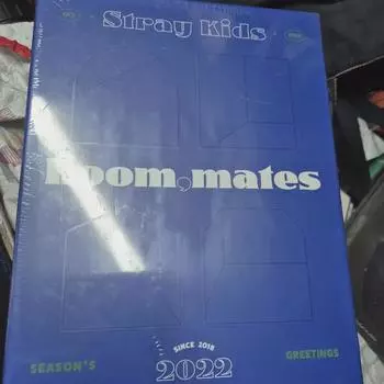 Поздравления Stray Kids 2022 года в нераспечатанном виде