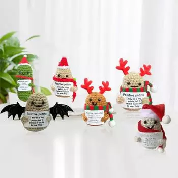 Позитивная рождественская кукла крючком с вдохновляющей открыткой Эмоциональная поддержка Ручная вязка Шапка Санты Картофельное украшение в виде соленого огурца Украшение Стресс