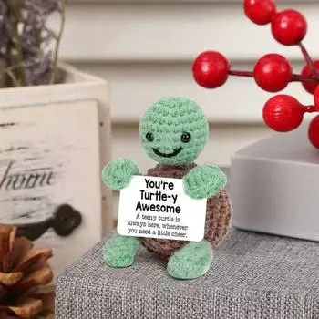 Позитивная вязаная крючком черепаха. Ручная вязаная крючком черепаха. Миниатюрная позитивная черепаха с эмоциональной поддержкой. Подарок на день рождения для женщин и мужчин. Tortoise