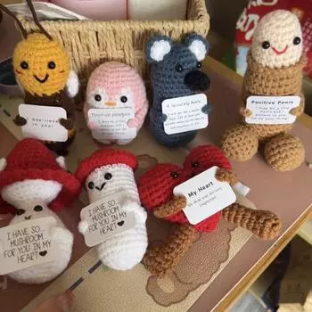 Позитивная вязаная крючком кукла с ободряющей картой, эмоциональная поддержка, вязаная игрушка ручной работы с животными и овощами, украшение для детей и взрослых, подарок на день рождения B