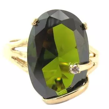 Позолоченное кольцо Sissi золотисто-зеленый оливин - 19x12 мм