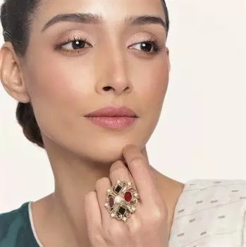 Позолоченное регулируемое кольцо Estele для женщин с разноцветными камнями