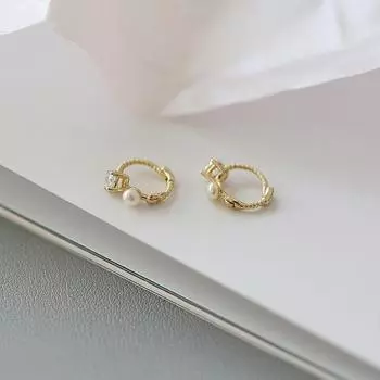 Позолоченные серьги из стерлингового серебра 925 пробы, женские простые и маленькие жемчужные серьги, серьги нишевого дизайна и темпераментные женские серьги 1 pair золотой