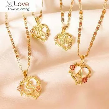 Позолоченный индивидуальный кулон в виде сердца с цветком инициала с цепочкой Фигаро 24 дюйма 4 мм с именем в виде сердца в подарок на день Святого Валентина