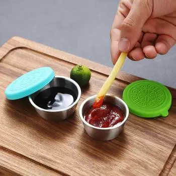 Практичная с силиконовой крышкой Многоцелевой компактный офисный работник Портативная миска для хранения салатной заправки Кухонный гаджет Контейнер для заправки для салата фиолетовый