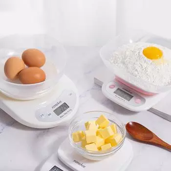 Практичные цифровые кухонные весы с высокоточными датчиками для точного взвешивания и преобразования нескольких единиц измерения белый