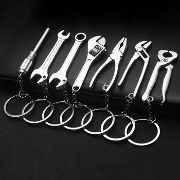 Практичные инструменты Брелки Кольца Держатель Подвески Отвертка Молоток Гаечный ключ Подарочные аксессуары