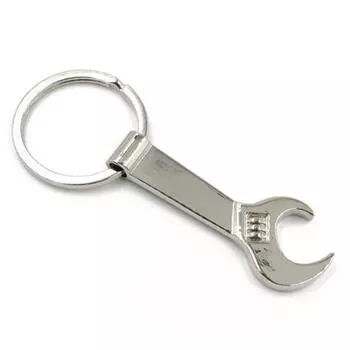Практичный автомобильный брелок для бутылок пива, открывалка для ключей, кулон для мужчин и женщин, брелок, инструмент, подарок