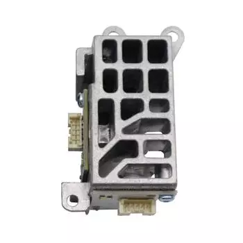 Правый модуль управления дневными ходовыми огнями (ДХО) для BMW 6 серии F06 F12 F13 63117394902