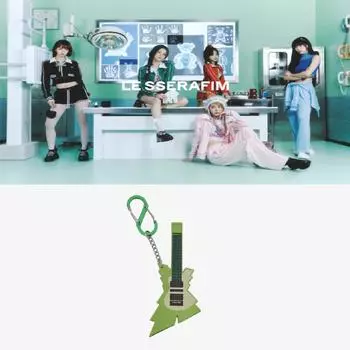 Предварительный заказ LE SSERAFIM Official MD Guitar Keyring