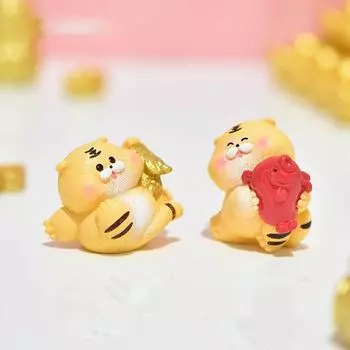Прекрасный маленький тигр в форме статуи Декор Красивая яркая модель статуи из смолы для дома 1