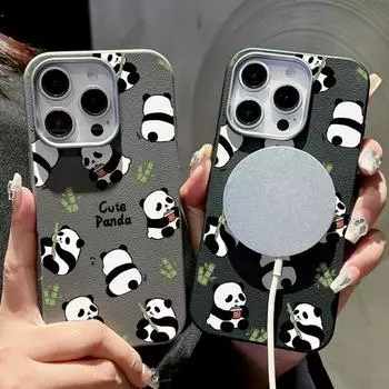 Прекрасный матовый магнитный чехол с рисунком панд для iPhone 16 Pro Max 15 Plus 14 Pro 13 12 11 для MagSafe, противоударный мягкий чехол из ТПУ с текстурой кожи iPhone 16 чёрный