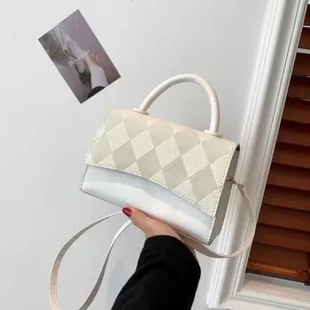 Премиальная алмазная маленькая женская сумка 2024 года, новая популярная универсальная сумка-мессенджер с широким плечевым ремнем, портативная маленькая квадратная сумка чёрный