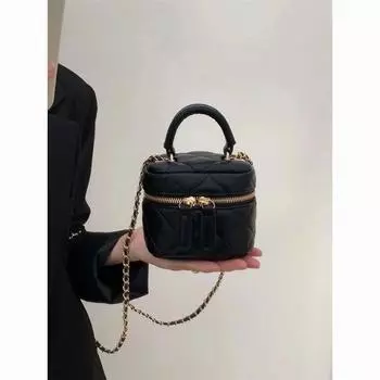 Премиальная мини-сумка с бриллиантовой цепочкой, ароматная ручная сумка 2024 года, новая модная текстура, нишевая сумка-мессенджер через плечо чёрный