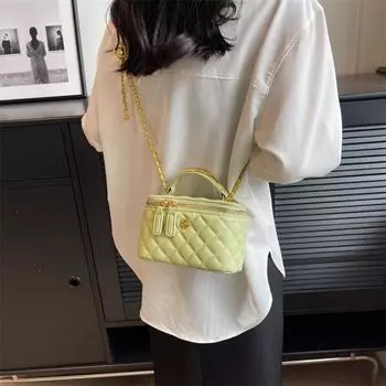 Премиальная текстура маленькая женская сумка 2024 года новый летний нишевый дизайн сумка-мессенджер с ромбовидной цепочкой портативная сумка-ведро