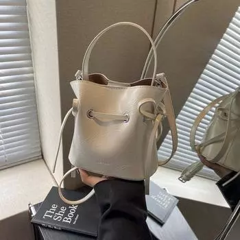 Премиальная текстура маленькая женская сумка осень 2024 года универсальная новая модная сумка через плечо портативная сумка-ведро коричневый