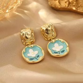 Премиальные серьги с синей маргариткой и эмалью, маленькие цветочные серьги с изображением свежего ветра, сладкие серьги Dopamine Sweet Ear Jewelry 18K
